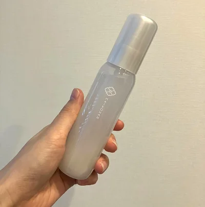 メイクの最後に使用して化粧崩れを防止！