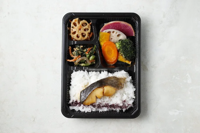アラスカ産銀だらの煮つけ弁当