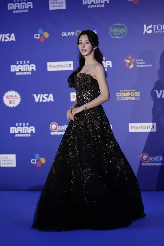 「MAMA AWARDS（Mnet ASIAN MUSIC AWARDS）」に登場したイ・ジュビン撮り下ろし