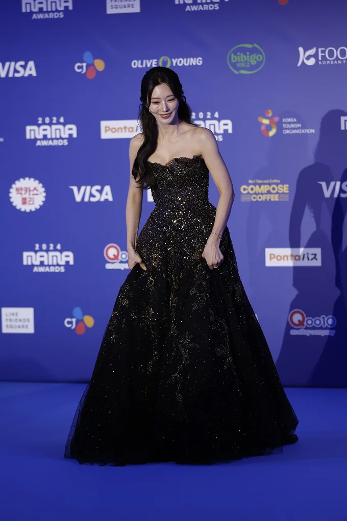 「MAMA AWARDS（Mnet ASIAN MUSIC AWARDS）」に登場したイ・ジュビン撮り下ろし
