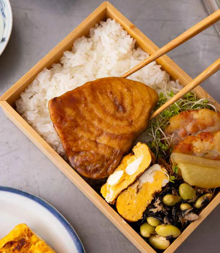 めかじきだからあっさり。弁当おかずにもぴったりな「めかじきの照焼」レシピ／昨日のおかず、今日のお弁当に詰めて（4）