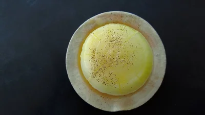 「レンジで簡単＊新玉ねぎのまるごと白だしバター」