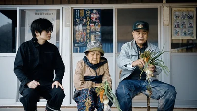 ドレッシング開発のためにコラボした宮崎の農家さんと経塚翼さん