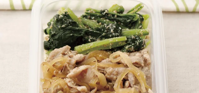 豚こまの甘辛煮と小松菜のごまあえが好相性の「豚丼弁当」