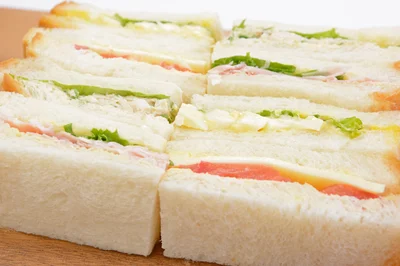 【写真】関東では食パンは間食やサンドイッチ用として普及