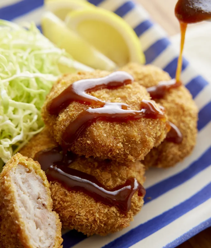豚こまをとんカツにすると、厚切り肉よりやわらか！