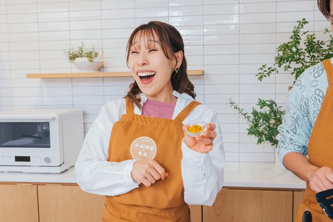 たくさんのスパイスが配合されたカレー粉がお家ケバブの強い味方に!