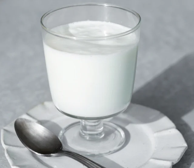暑い季節に嬉しいパンナコッタ。生クリームなしでコクのある味わいに！／ほぼ混ぜるだけで【感動】スイーツ（6）