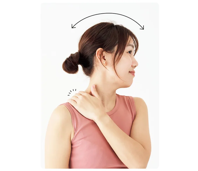 肩井を押しながら左右に首を振る