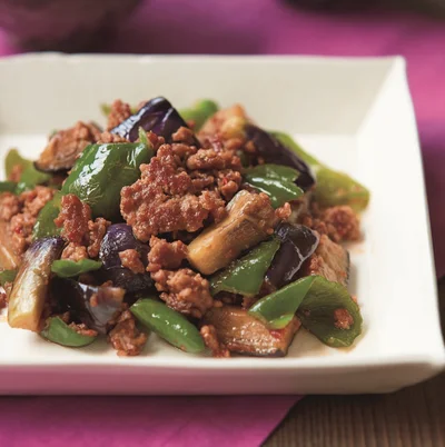 ピリ辛みそとなすの相性も抜群！「豚ひき肉となすのピリ辛みそ炒め」