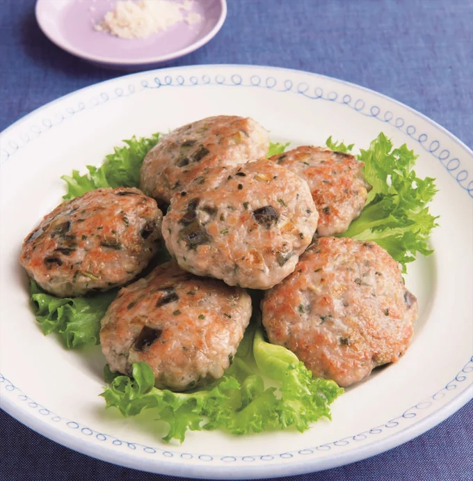 出盛りの秋なすをおいしくアレンジ「たっぷりなすのつくね」