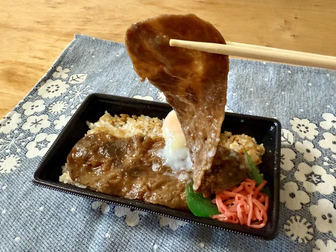 お肉が大きい！！！お肉は箸でスッと切れる柔らかさ