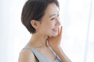肌をいたわりながら「落とすケア」で透明感のある素肌へ