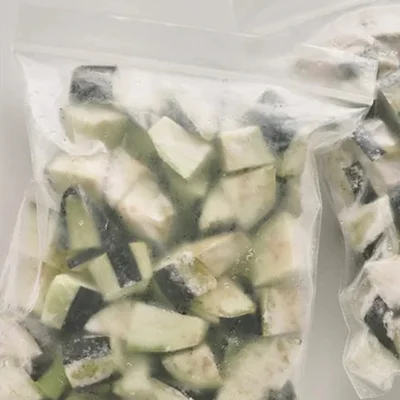 「一口冷凍なす」