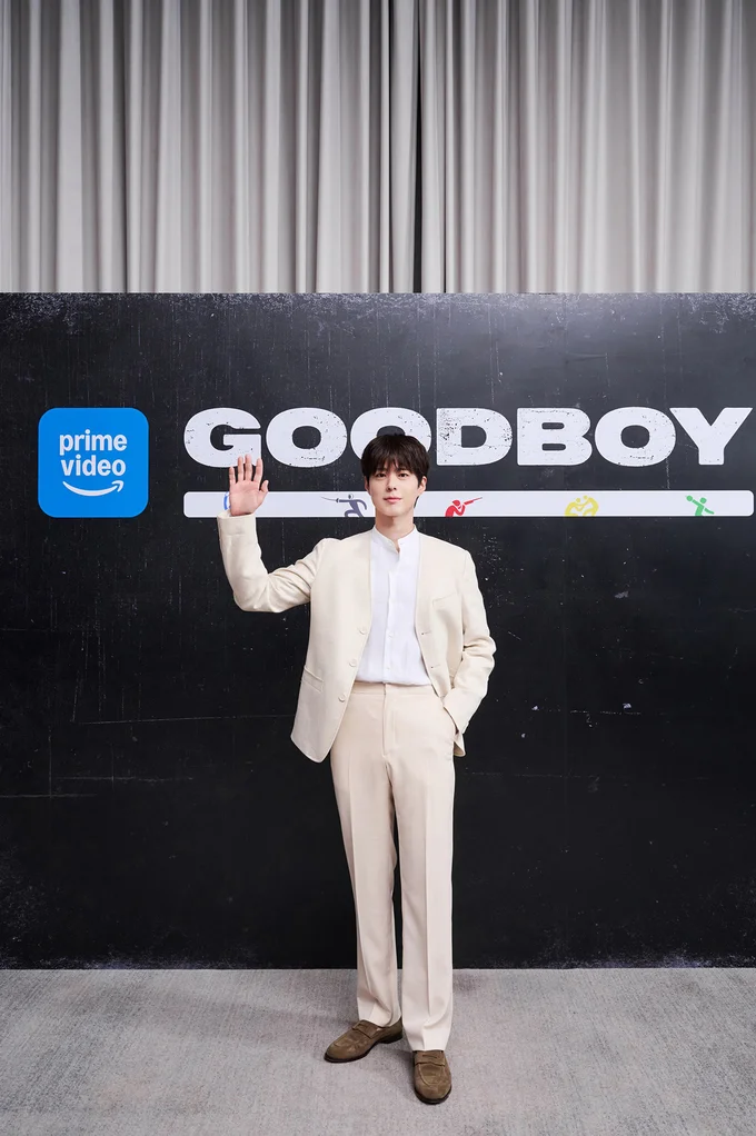 ルックスはもちろん、演技も素晴らしいパク・ボゴム。まさにパーフェクト俳優！韓国ドラマ『おつかれさま』の世界的大ヒットも記憶に新しい