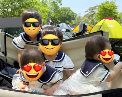 4人お揃いは貴重！かわいいセーラー軍団▶お兄ちゃんの頼もしい姿（⇒次へ）