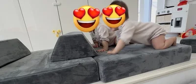 仲良く遊ぶ妹双子ちゃん▶W双子の4人集合！（⇒次へ）