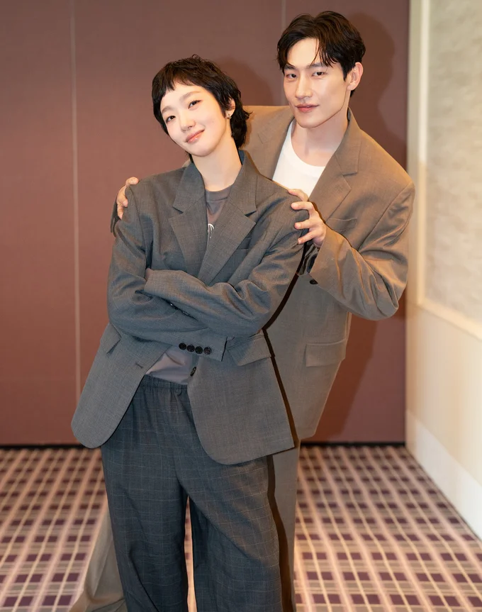 お願いすると即座に対応してくださる名俳優のお二人。