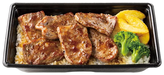 ビーフカットステーキ重 890円