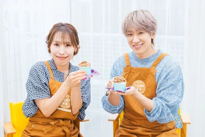 小山さんカラーのペーパーナプキンを添えて♪