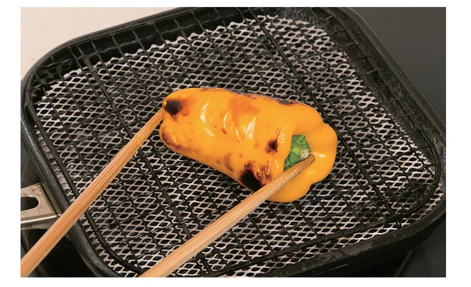 パプリカはトロッと甘い丸ごと焼きに！