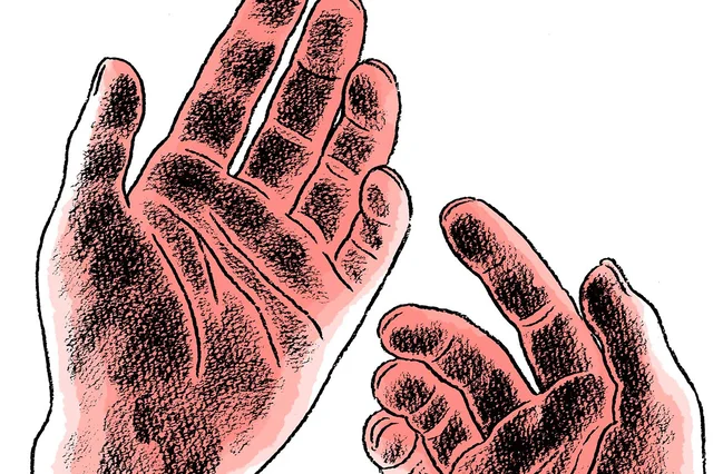 家族を弔いたい。両手についた黒い血糊を見て「私に残されたのは、これだけ」／わたくし96歳が語る 16歳の夏（8）