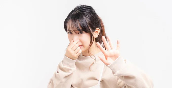 くさやの6倍以上の異臭!