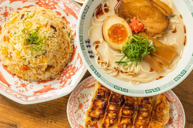 ラーメンの器に描かれた図柄のヒミツ。渦巻き模様、龍、鳳凰の意味は？／子どもに話したい雑学（8）