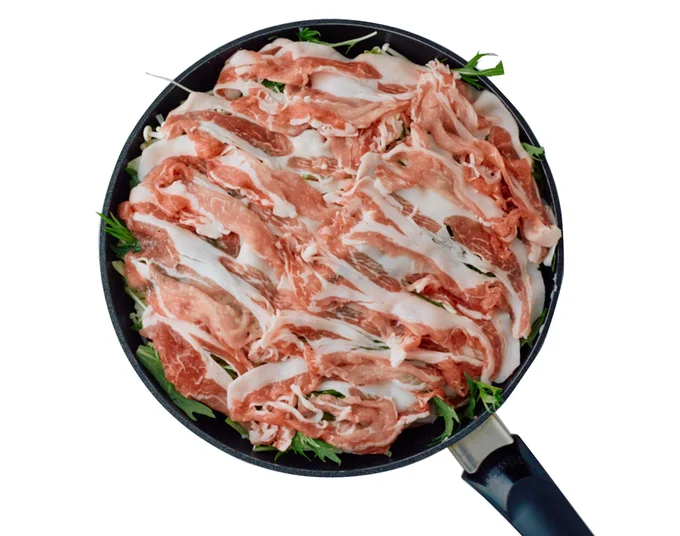 蒸す際に焦がさないよう材料を重ねる順番に気をつけて
