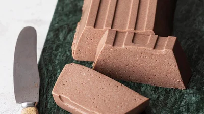 生クリーム不使用とは思えない！濃厚な味わいの「チョコテリーヌ」
