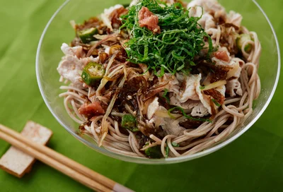 梅もずく蕎麦