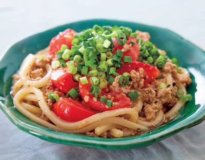 トマト麻婆うどん