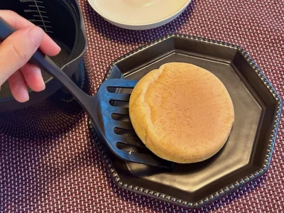 再び600Wで1分加熱したら1枚目の完成♪