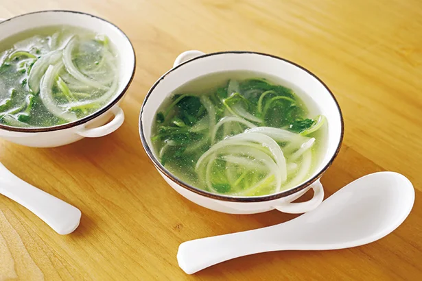 ゆで汁で豆苗のスープ