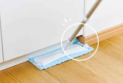 床の隅にしっかりシートを当てて