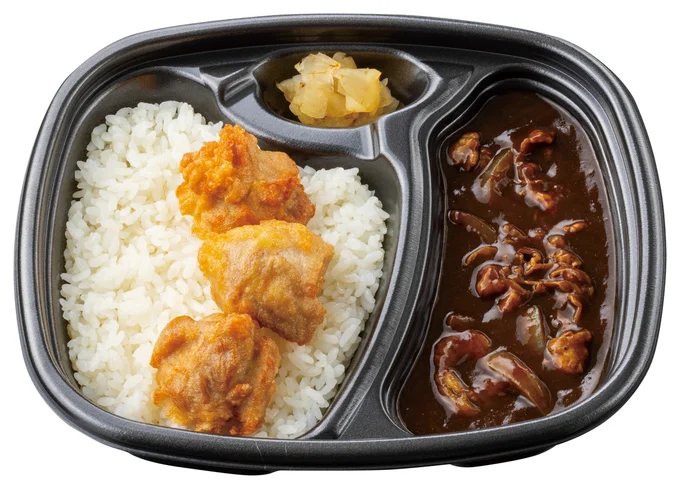 「6種のスパイスと牛の旨み　夏のよくばり牛カレー（から揚）」850円