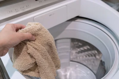 洗っていない衣類、洗濯機に入れっぱなしは菌の増殖の温床に!?