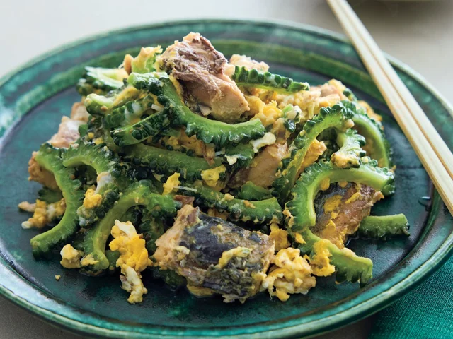 食べごたえ満点&炒めて簡単「さばとゴーヤーのチャンプルー」