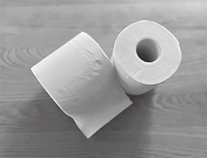 トイレットペーパー:靴の中に詰めて保温・乾燥に