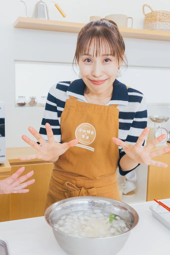 よく冷えるように「ハンドパワー!」