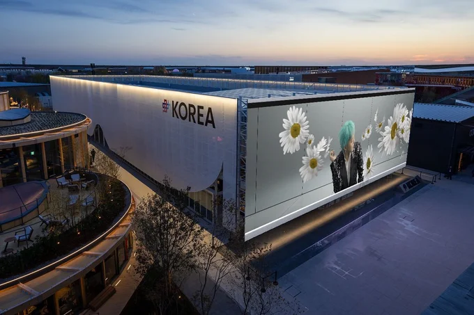 2025EXPO韓国館屋外広告