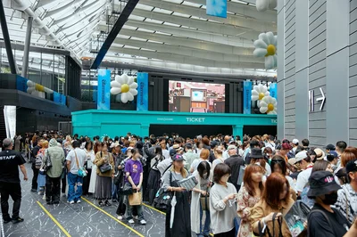 入場を心待ちにしているファンの様子（写真は東京会場）