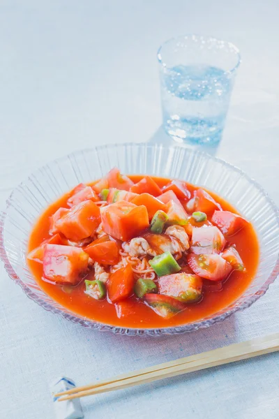 SNS映え確実！　真っ赤なビジュが食欲をそそります