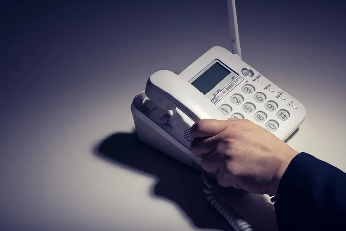 「電話」を発明したのは誰？偉人たちの名誉と特許をめぐる人間ドラマ