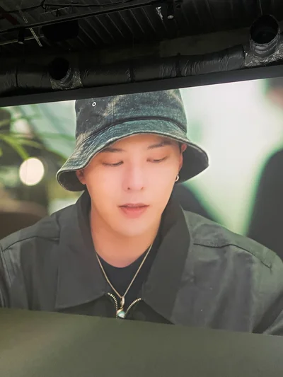 集中するG-DRAGON