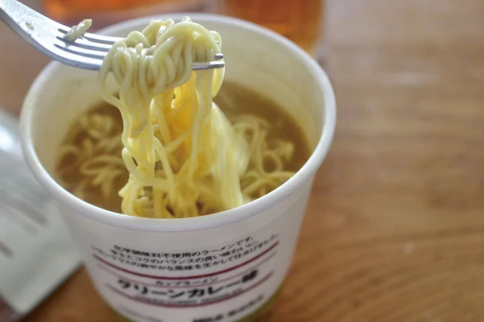 凝固剤は水が流せないときの汁物の処理にも使える!