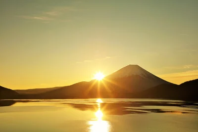 日本で最も早く「初日の出」が見られる場所はどこ!?