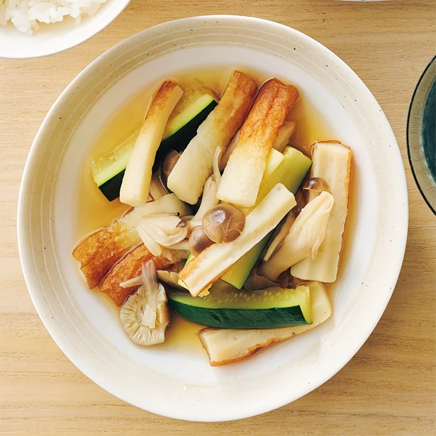 副菜：ズッキーニとちくわの煮びたし