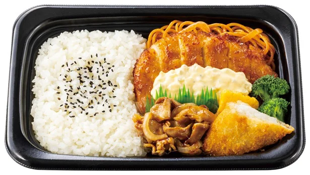 チキン南蛮スペシャルスポーツ弁当(990円)