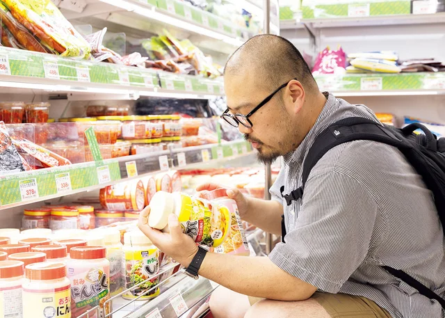 マニアックな世界の味が楽しめる！業スーマニアの東山さんが厳選した「調味料＆おやつ」